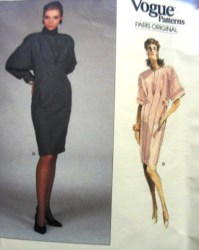 2132 VOGUE KARL LAGERFELD STRAIGHT FRONT PLEAT BACK BELT DRESS PATTERN 14
